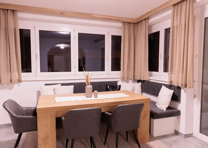 Tatjana דירה אוץ